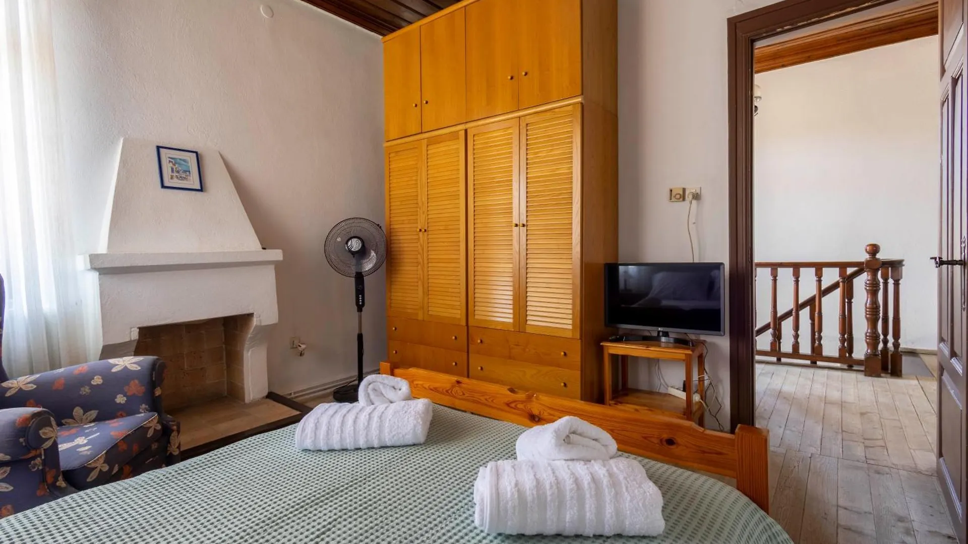 Villa Traditional Stone-Built House Afytos Greece